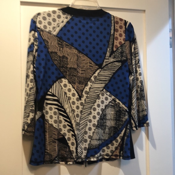 Libra zippered blouse.  Size M - Picture 6 of 7